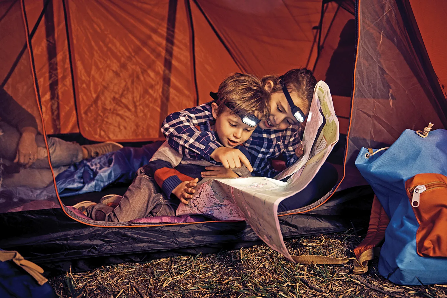 Camping Im Freien Verkaufs-Shop -Camping Im Freien Verkaufs-Shop wells 030819 4601 cozy sleeping at camp